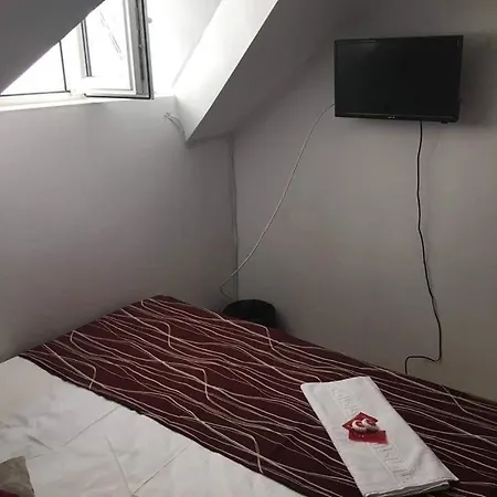 Denis Hotel de apartamente